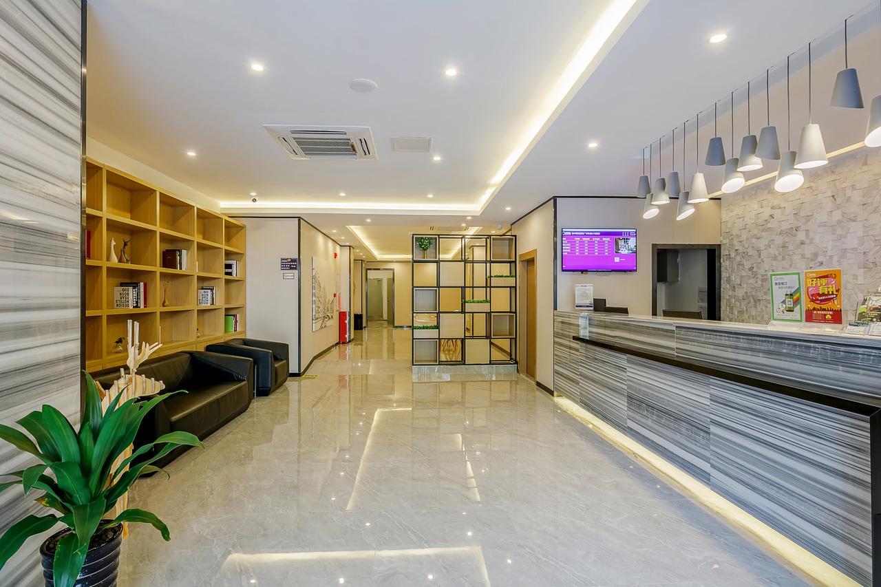 Yimi Inn Changdi Damalu Branch Guangzhou Bagian luar foto