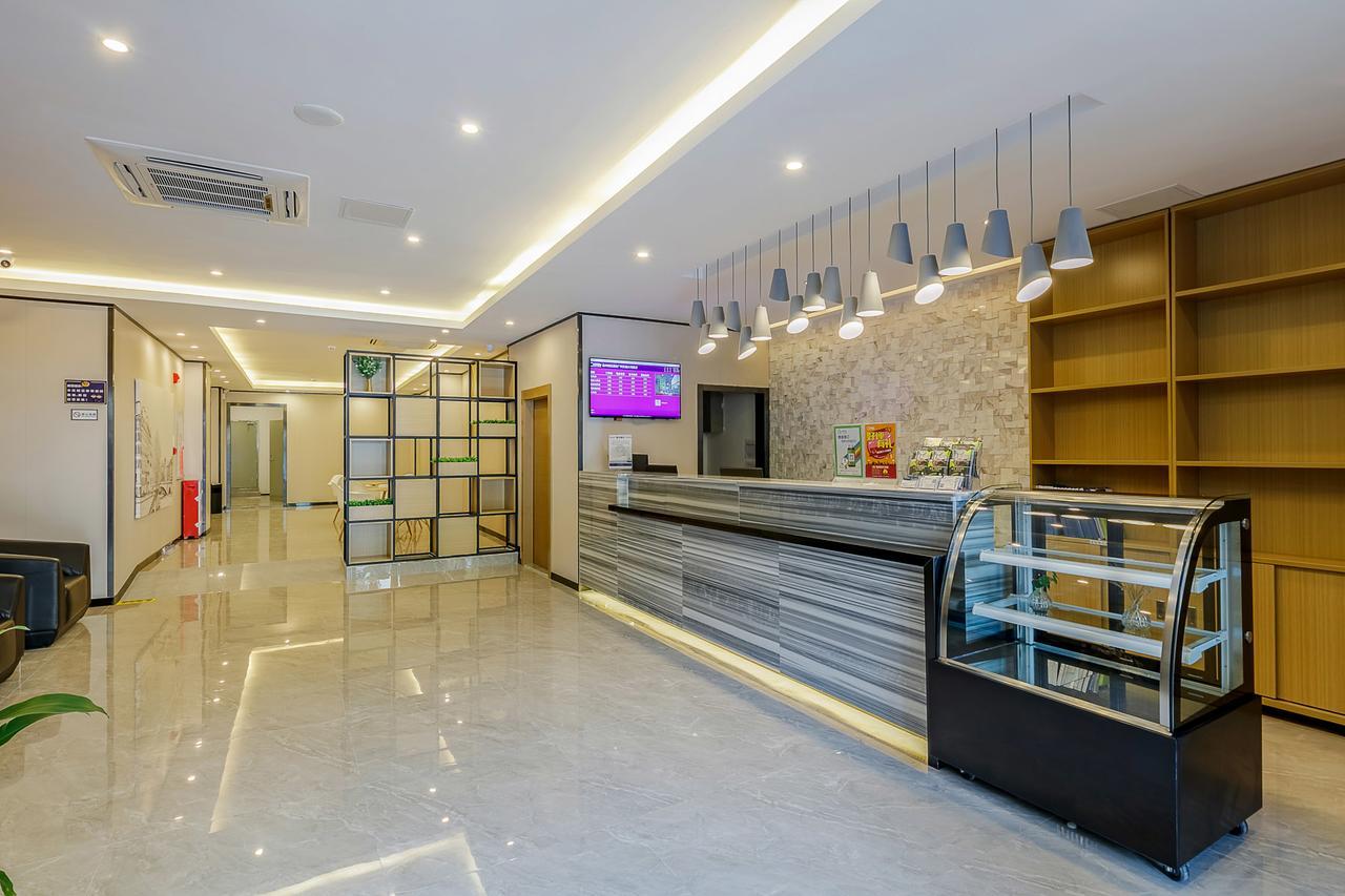 Yimi Inn Changdi Damalu Branch Guangzhou Bagian luar foto